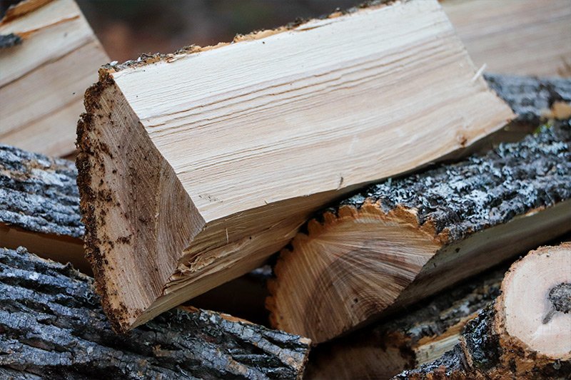 split-ash-firewood.jpg