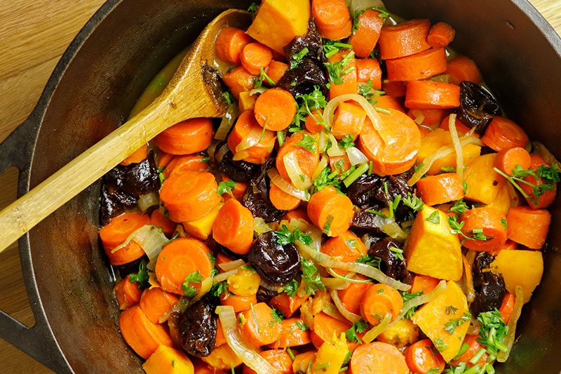 tsimmes-carrots-sweet-potatoes.jpg
