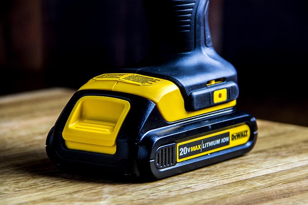 cordless-drill-battery-connected.jpg