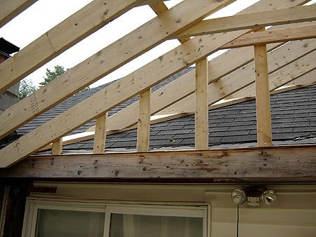 porch-roof-truss-construction.jpg