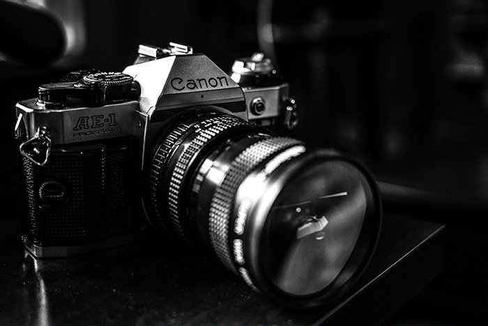 old-canon-camera.jpg