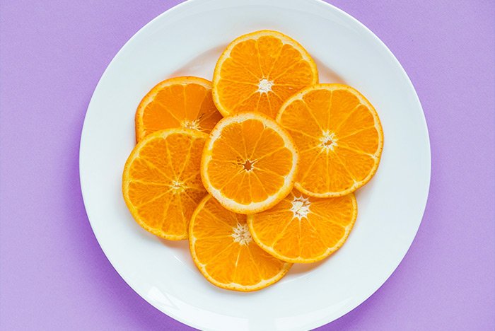 plate-of-oranges.jpg